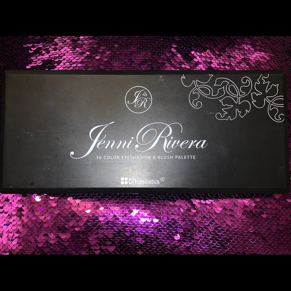 Jenni Rivera eyeshadow palette 🎨🤩
